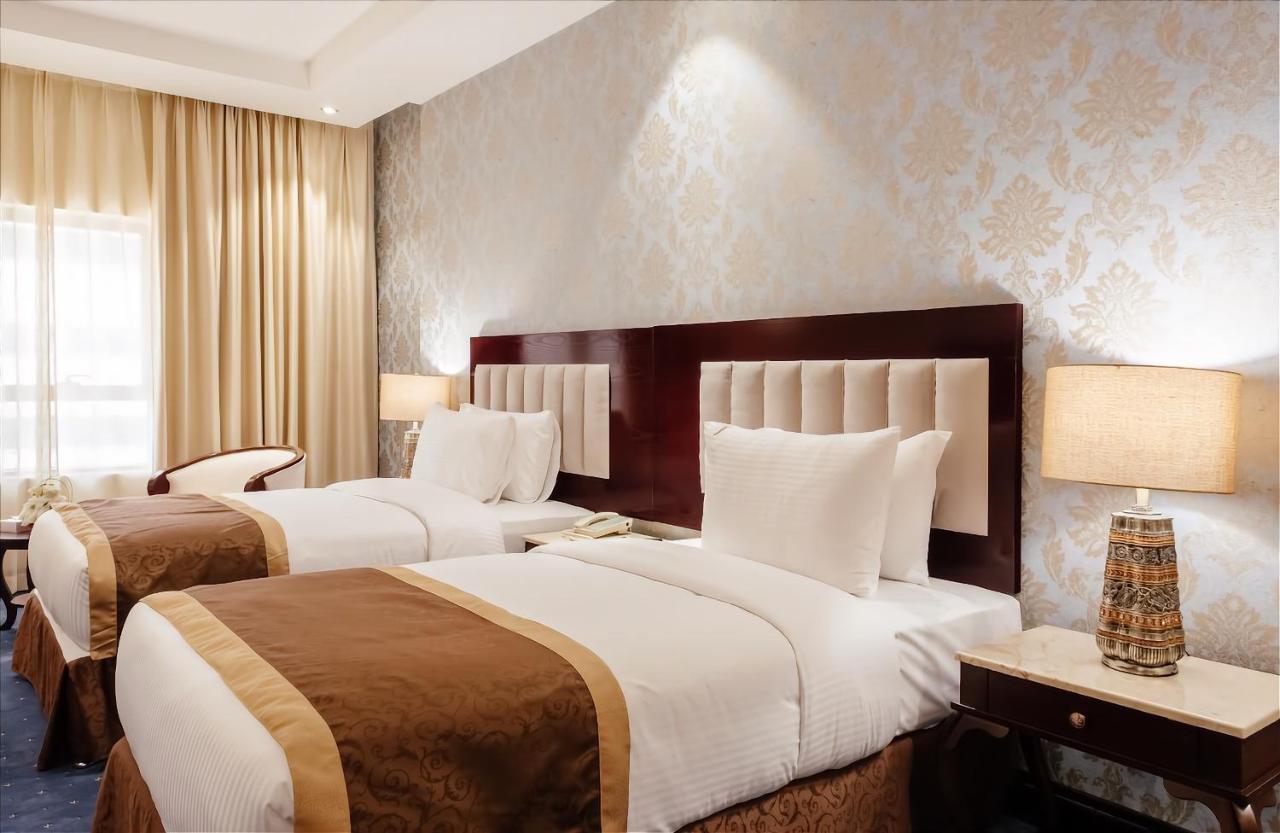 Crystal Plaza Al Majaz Hotel Şarja Dış mekan fotoğraf
