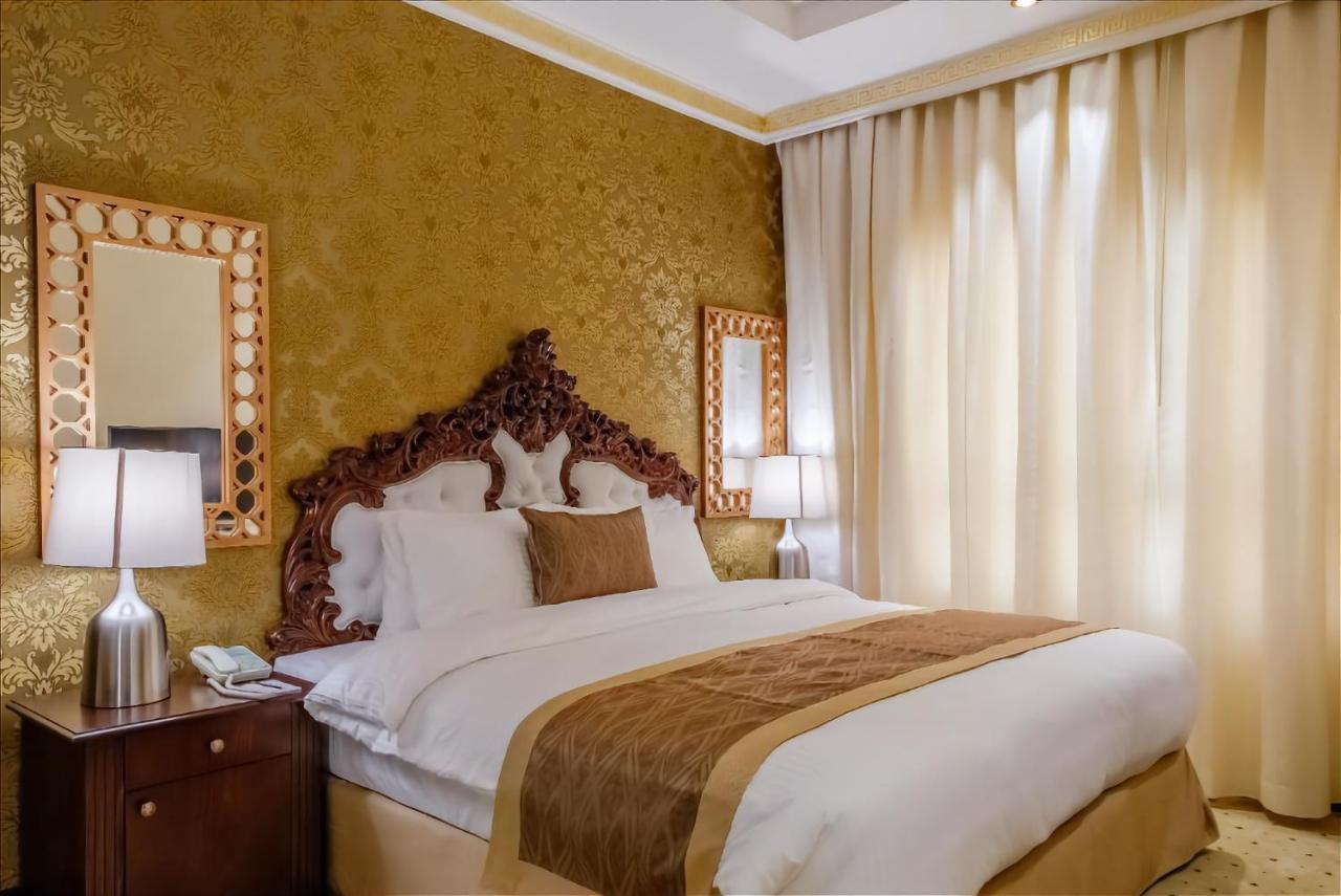 Crystal Plaza Al Majaz Hotel Şarja Dış mekan fotoğraf