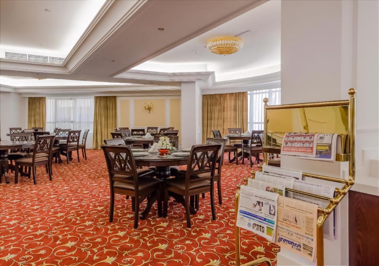Crystal Plaza Al Majaz Hotel Şarja Dış mekan fotoğraf
