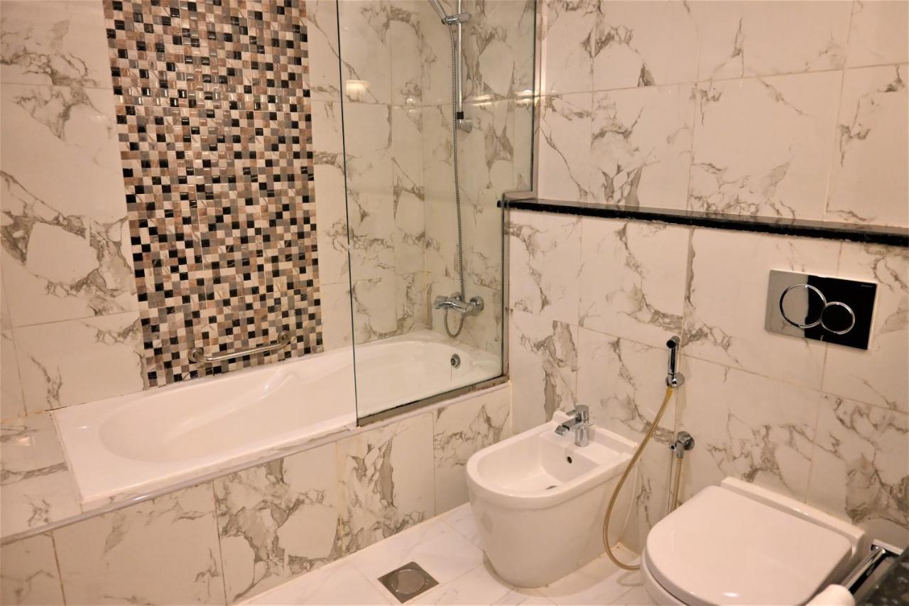 Crystal Plaza Al Majaz Hotel Şarja Dış mekan fotoğraf