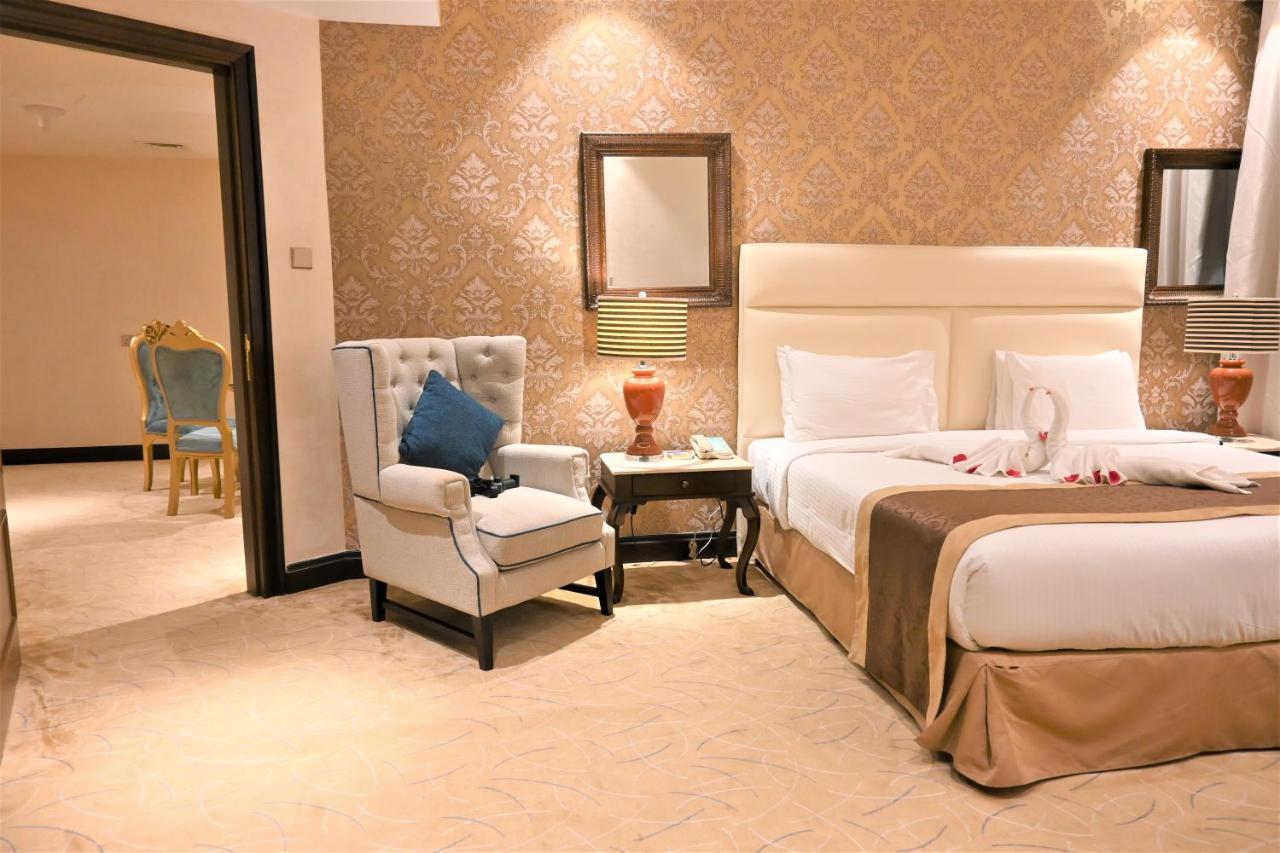 Crystal Plaza Al Majaz Hotel Şarja Dış mekan fotoğraf